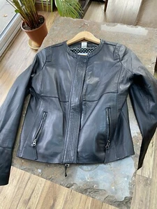 Designer Tailored leather jacket women’s Little Used. - Picture 1 of 7
