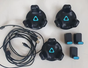 HTC Vive Tracker 2.0 - 3er Set - V2 Body Tracker + Riemen 1106 - Bild 1 von 7