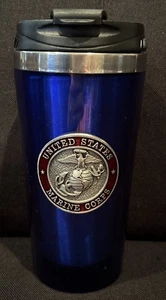 Bicchiere tazza da viaggio USMC United States Marine Corps blu con coperchio ed emblema in metallo - Foto 1 di 7