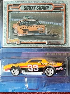 Camaro Z28 HOT WHEELS SCOTT SHARP DURACELL RACE CAR 1:64 DIECAST IROC YELLOW 33 - Bild 1 von 10