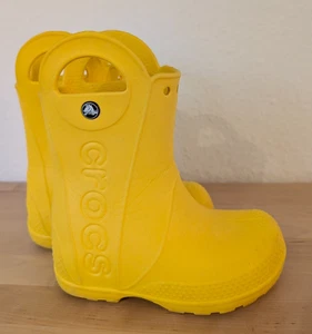 W. NEU! NP: 39 Leichte Gummistiefel CROCS Gr. C9 25-26 Stiefel Regenstiefel ☔️ - Bild 1 von 8