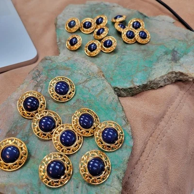 Vintage Set of 23 Blue & Gold Filigree 23mm & 18mm Plastic Shank Buttons - Image 1 of 4