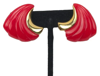 Monet Red Chunky Ribbed Lucite Modernist Clip On Earrings Large Bold Vintage - Bild 1 von 4