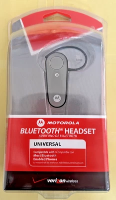 New In Box Motorola MBT385Z Bluetooth Silver Headset Universal with Ear-Hook - Image 1 of 4