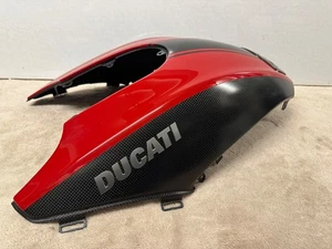 DUCATI DIAVEL 2011-2018 CUBIERTA TANQUE CARBONO CARENADO PANEL 48015221 MUY BUENO - Imagen 1 de 17