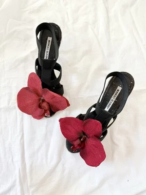 Manolo Blahnik Orchid Flower heels sandals shoes 37.5 slingback Elastic straps - Image 1 of 4