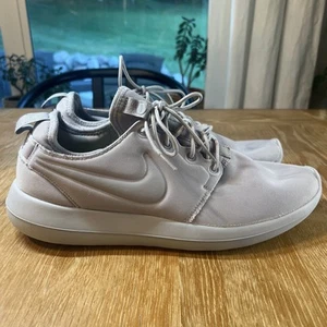 Nike Roshe Two Wolf Gray Run Mens Size 12 Athletic Running Shoes Sneakers - Picture 1 of 7