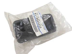 (03) 62150AA220 Original SUBARU IMPREZA FORESTER LEGACY tailgate handle black - Picture 1 of 4