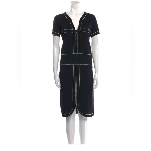 Abito Chanel 10 US lunghezza ginocchio nero a tubino