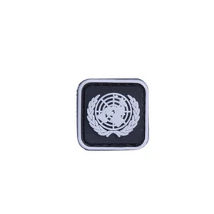 2PCS MINI GLOW 3D PVC UN FLAG UNITED NATIONS TACTICAL RUBBER HOOK PATCH BLACK - Picture 1 of 5