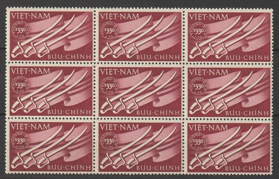Bloque 9 estampillas semipostales de Vietnam del Sur 1952 sables y bandera Scott # B2 MNH Foto 1 de 1