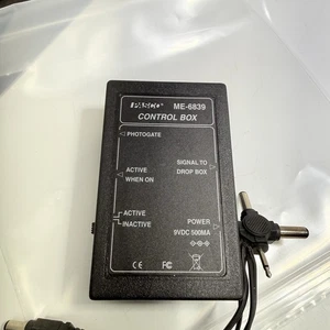 PASCO Control Box ME-6839 for use w/ Photogate, Signal Drop Box, univ power adpt - Picture 1 of 9