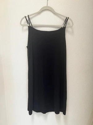 Collectibles Petite Sophisticate Black Cocktail dress, Large, Timeless Classic - Image 1 of 4