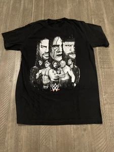 2015 WWE JOHN CENA STING T-shirt MEDIUM Undertaker Brock Lesnar Roman Reigns - Foto 1 di 5