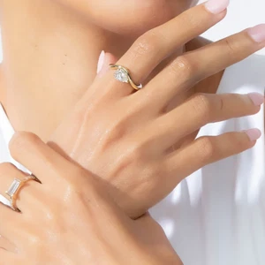 14K Gelbgold Verlobungsring 1 Kt Birnenschliff Lab Grown Diamant IGI E F VS - Bild 1 von 10