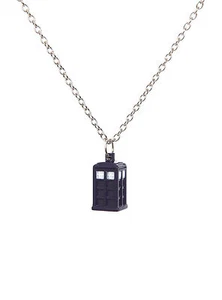 Nuevo BBC TV Doctor Dr Who TARDIS Caja de Llamadas Azul Cabina Teléfono Colgante Cadena Collar - Imagen 1 de 2