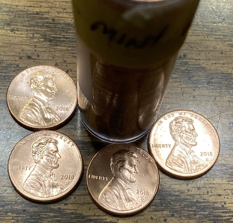 2018 D Lincoln Cent Mint Roll ( In A Plastic Storage tube 50 Pennies ) Cover