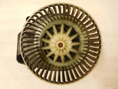 Volkswagen Passat 2002 calefactor soplador motor aire acondicionado Foto 1 de 4