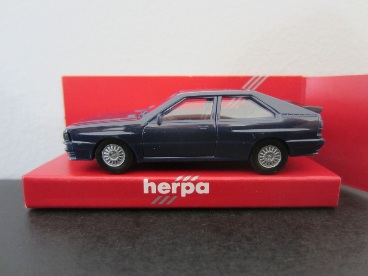 1/43 Herpa アウディ A3 Limousine Audi AUDI A3 8V SPORT QUATTRO SALOON LIMOUSINE MISANO RED 1:43