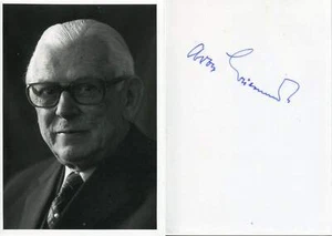 Adolf Butenandt Autogramm, Nobelpreis für Chemie 1939, signed Photo - Bild 1 von 1