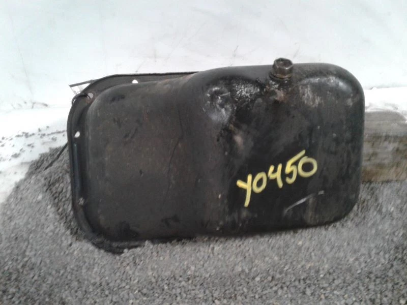 Cacerola de aceite 1,0 L 3 cilindros compatible con 89-95 FIREFLY 1651682 Foto 1 de 3