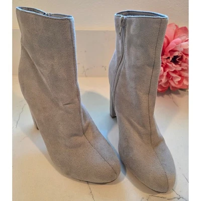 Botines Charlotte Russe color tostado imitación gamuza tacón bloque para mujer talla 8W Foto 1 de 4