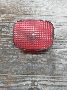 Harley Davidson Rear Back Taillight Tail Light Lamp Lens Cover E4 50R-00275 - Picture 1 of 9