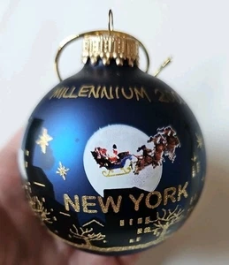 Vtg Kurt Adler Christmas In New York Blue Glass Ball Ornament Millennium 2000 - Picture 1 of 7