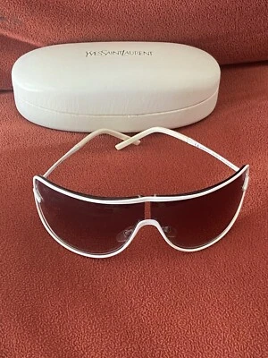Gafas de sol envolventes blancas Yves Saint Laurent 2207 Foto 1 de 4