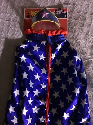 DC Wonder Woman Superhéroe Disfraz Tiara/Juego de Capa Talla 4-6 Edad 3+ Foto 1 de 4