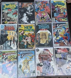 Lot of 12 DC Comic Books in Clear Plastic Envelopes- VGC  - Bild 1 von 13