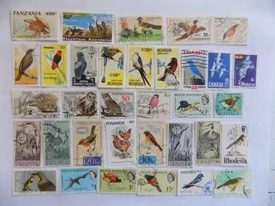 WORLDWIDE Collection of used BIRD STAMPS OFF PAPER-11-8-B-WE COMBINE SHIPPING - Image 1 of 2