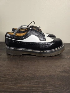 Dr. Martens 3989/59 Bex Glattleder Herren Brogue Schuhe Größe 10 Schwarz Weiß - Bild 1 von 7