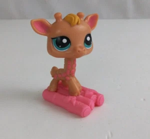 2010 Hasbro LPS Littlest Pet Shop #4 Giraffe McDonald's Toy - Picture 1 of 7
