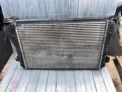 Radiador de agua VW Golf MK5 AUDI A3 8P 2.0 TDi manual 2004 - 2008 1K0145803N Foto 1 de 3