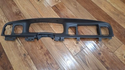 Bisel de tablero Mercury Grand Marquis 1998-2011 piedra gris Foto 1 de 4