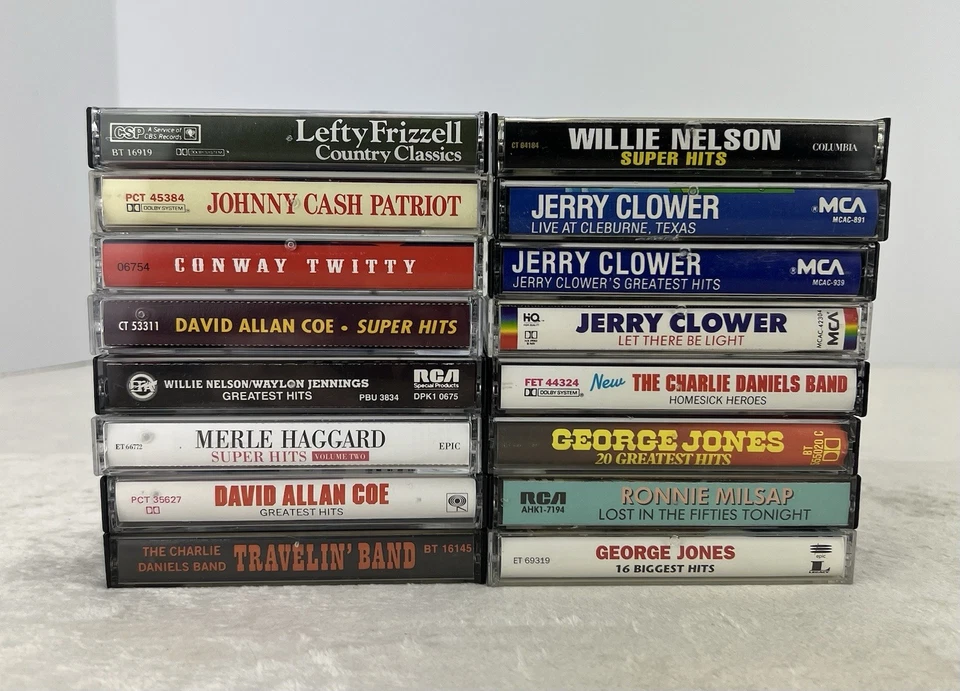 David Allen Coe Jerry Clower Johnny Cash Haggard CDB Possum Lot of 16 Cassettes Foto 1 de 4