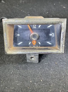 MERCEDES-BENZ W111 220S VDO CLOCK 1115420011 UNTESTED Heckflosse Fin Tail - Picture 1 of 21