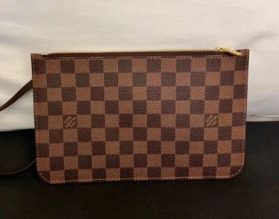 LOUIS VUITTON Neverfull MM Damier Ebene Wristlet - Image 1 of 4