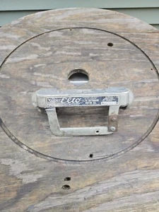 Antique 1929 Elto Lightweight Folder 3.5hp Outboard Boat Motor Coil Bracket - Picture 1 of 8