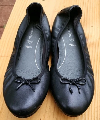 Zapatos planos de ballet Tamaris para mujer de cuero negro sin cordones punta almendra Eu42 US11 Foto 1 de 4