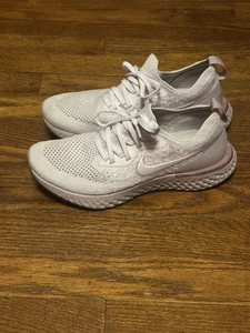 Nike Epic React Flyknit Damengröße 8,5 Laufschuhe AQ0070 600 perlrosa - Bild 1 von 9