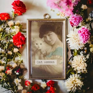 New Silver Cat Woman My Kitty is Less Demanding Than My Husband Vtg Face Charm - Picture 1 of 2