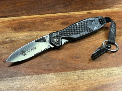 CUCHILLO DENTADO SCHRADE+ EE. UU. SISTEMA DE SUSPENSIÓN CLIP VIPER CH7 Promocional Foto 1 de 4