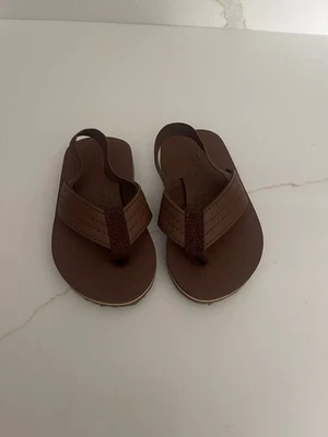 GAP Baby Toddler Flip Flips Size 6C Like New - Image 1 of 4