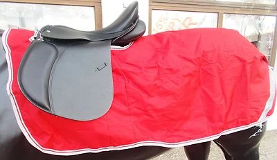 Bucas Freedom Riding Rug, Bucas Ausreitdecke, Nierendecke, Farbe samba-red - Bild 1 von 2