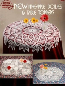 VINTAGE PINEAPPLE DOILIES & TABLE TOPPERS BY RITA WEISS - Picture 1 of 2
