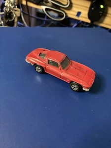 Vintage ERTL 1963 Chevy Corvette Red Stingray 1/64 scale Diecast Split Window - Picture 1 of 6
