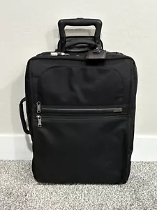 TUMI ‘G4’ Black Nylon International 2 Wheeled Carry-On - 22900D4 - Picture 1 of 11