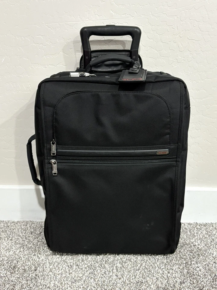 Equipaje de mano TUMI 'G4' negro nailon internacional de 2 ruedas - 22900D4 Foto 1 de 4